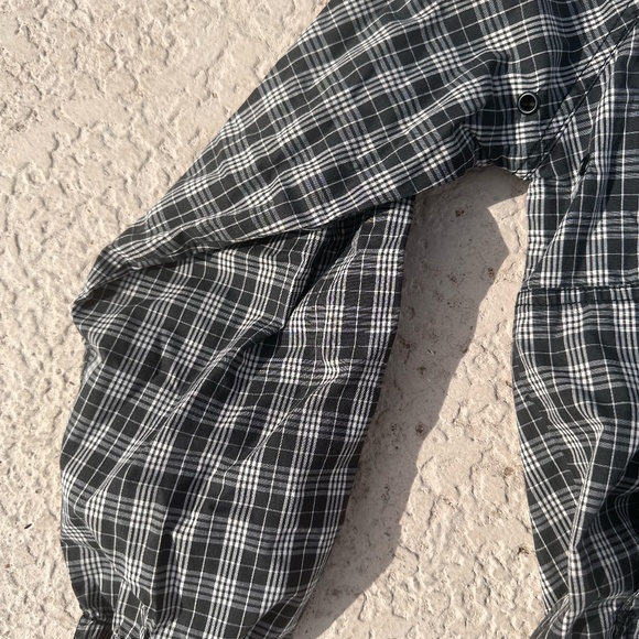 Plaid Jacket with hood and pockets - Picture 6 of 9